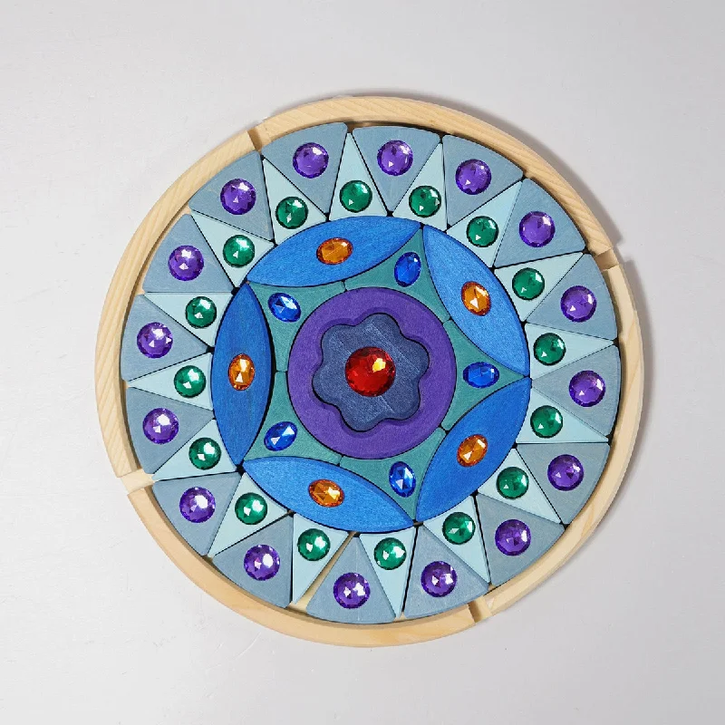 Hand - Turned Wooden Spinning Top with a Colorful Design for Classic AmusementHand - Turned Wooden Spinning Top with a Colorful Design for Classic AmusementGrimm's sparkling mandala blue