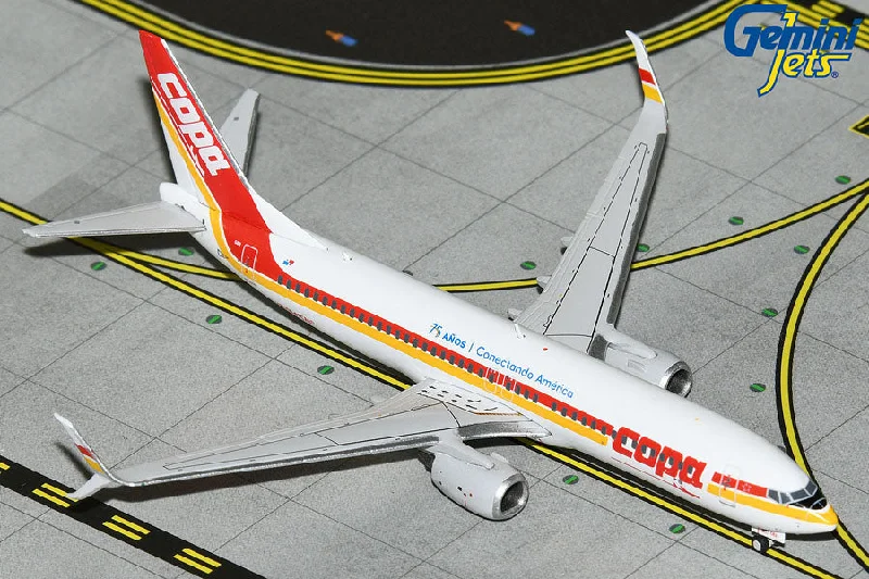 Natural Wood Castle Models Toys for Medieval - Themed Playrooms1/400 Copa Airlines B737-800S