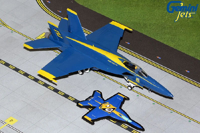 Solid Wood Victorian Mansion Models Toys for Dollhouse Collectors1/72 U.S. Navy F/A-18E Super Hornet 165664 'Blue Angels'