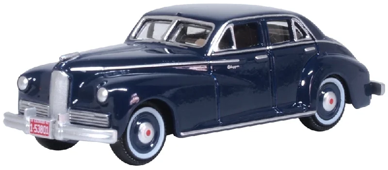 Model Kit of a 1957 Ford Thunderbird for Hobbyists to Assemble and CustomizeOxford Diecast 1942 Packard Clipper Touring Sedan Packard Blue