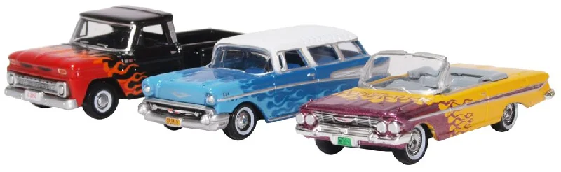 HO - Scale Model Railway Set with a Mountain - Themed Landscape and TunnelOxford Diecast 3 Piece Set Chevrolet Hot Rods