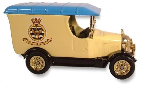 Die - Cast Model of a London Double - Decker Bus with Detailed Interior and ExteriorOxford Diecast 815 Squadron