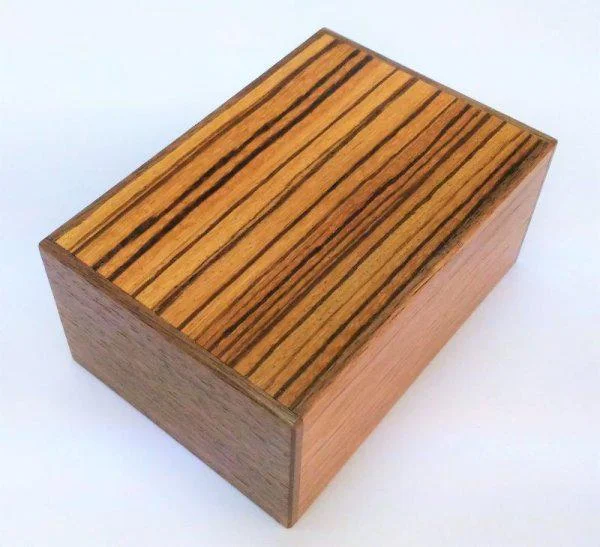 Puzzle - Challenge - Card - Attached Wooden Puzzles with a Sports Theme for Competitive Players4 Sun 14 Step Natural Zebra Wood Japanese Puzzle Box